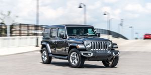 2018 Jeep Wrangler Unlimited Sahara 2.0T driving