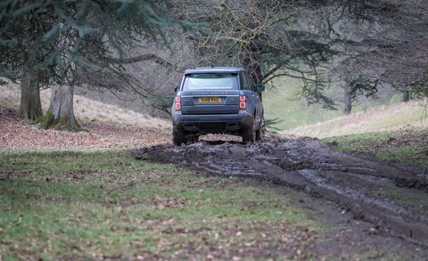 Land vehicle, Vehicle, Car, Off-roading, Regularity rally, Off-road vehicle, Mud, Soil, Recreation, Land rover discovery, 