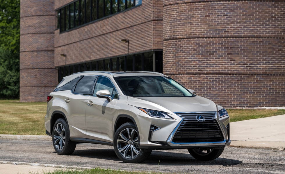 10 Best-Selling Luxury Cars and SUVs in America in 2018