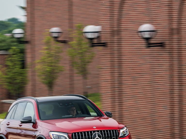 2019 Mercedes-Benz GLC : the kind of luxury we expect from Mercedes