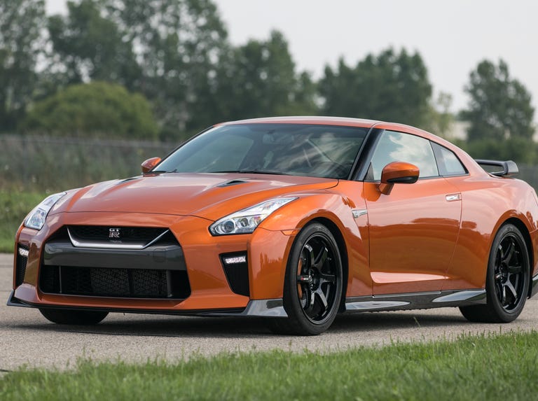 2019 Nissan GT-R Review, Pricing and Specs