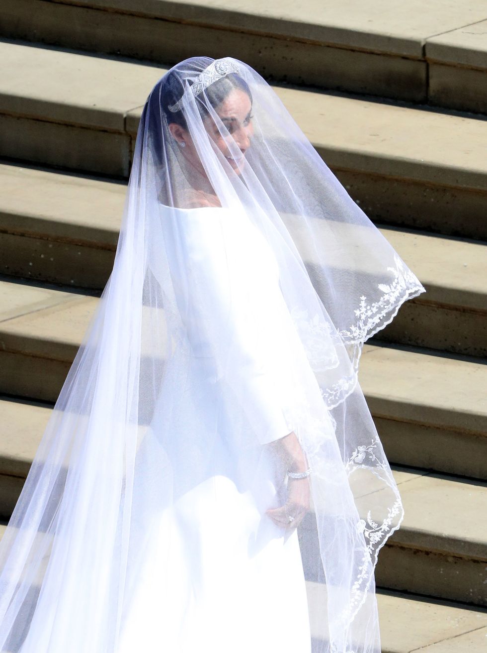 Meghan Markle Dress Tiara Royal Wedding 2018