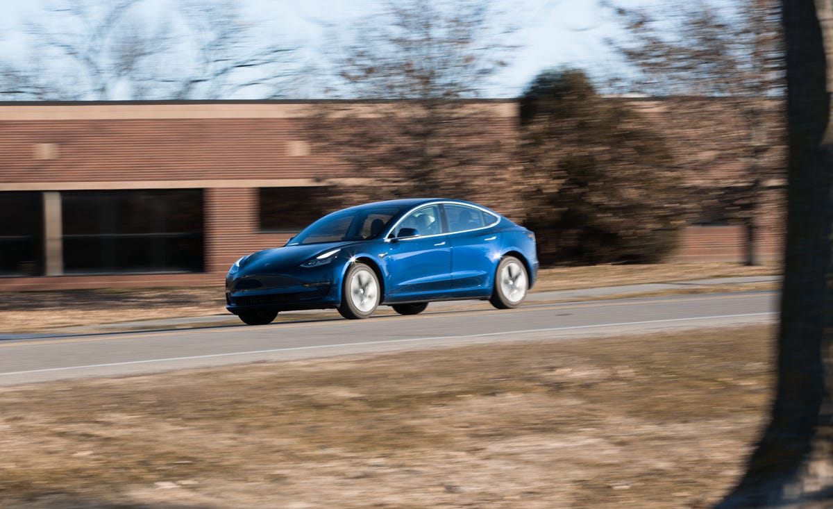 Tesla Delivered New Model 3s in China with Old Autopilot Processors