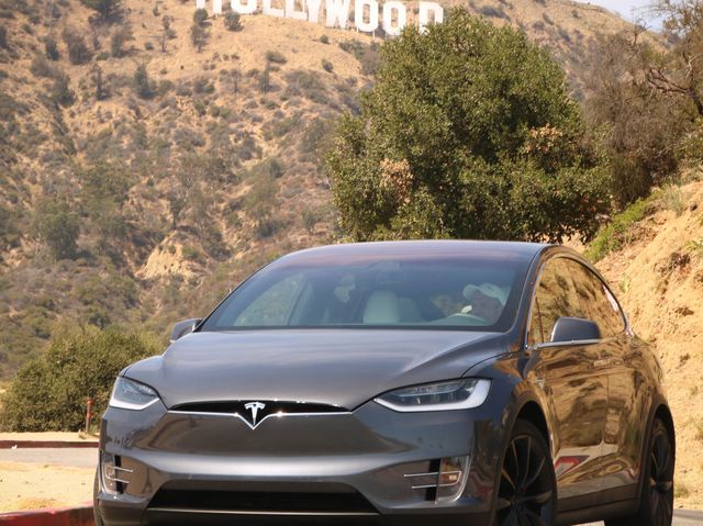 2018 Tesla Model X Review Pricing And Specs