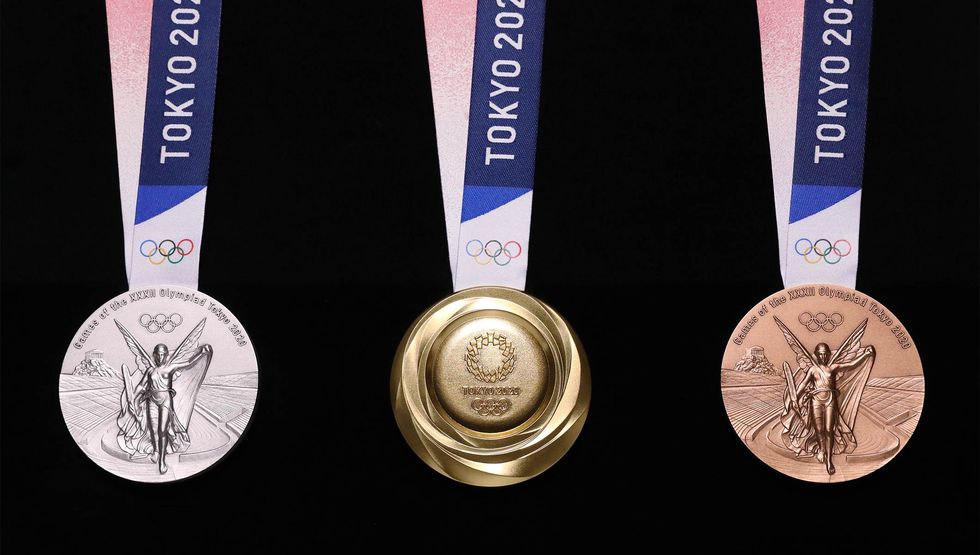Medal, Gold medal, Award, Bronze medal, Silver medal, Trophy, Badge, Metal, 