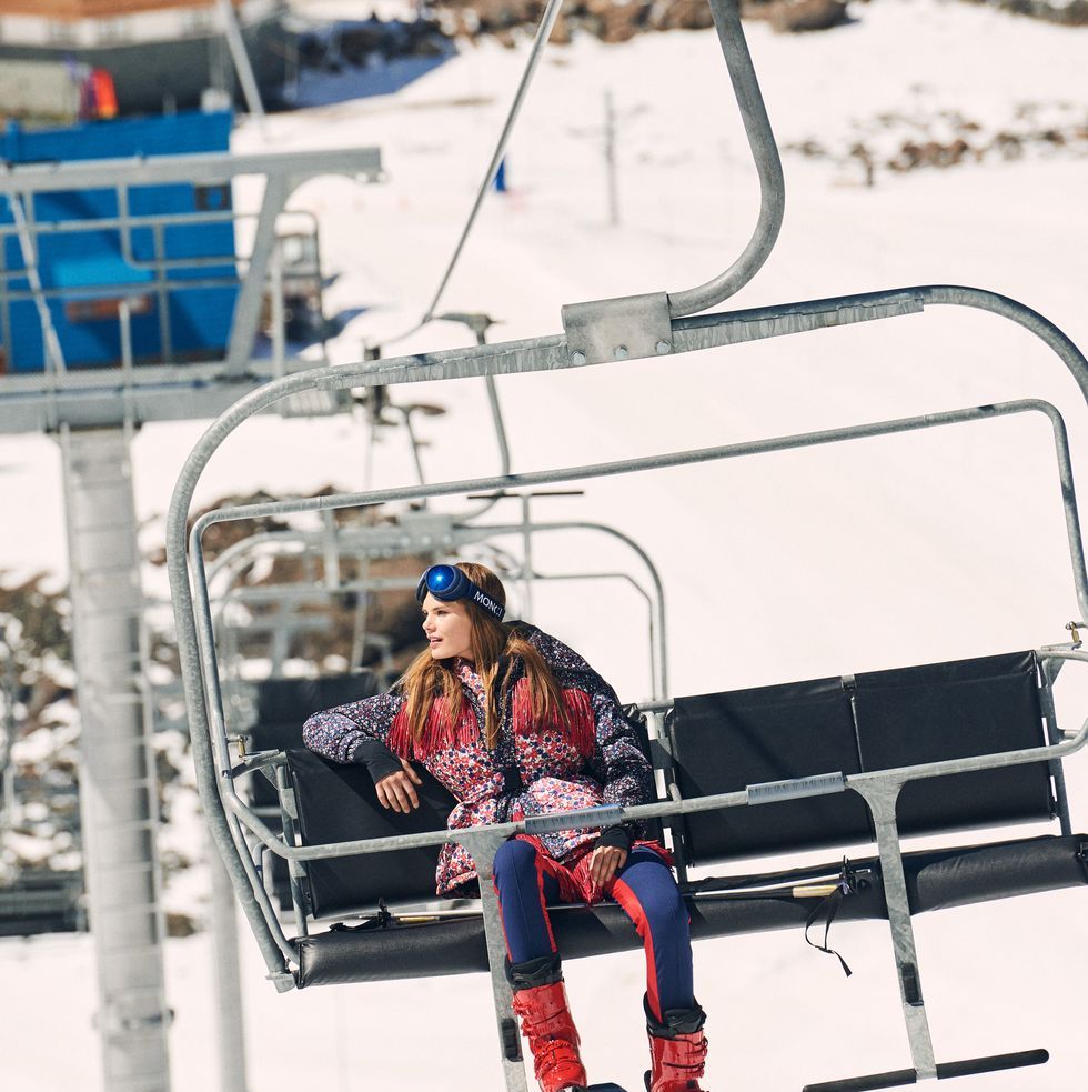 26 Best Apres Ski Outfits for the 2024 Ski Season