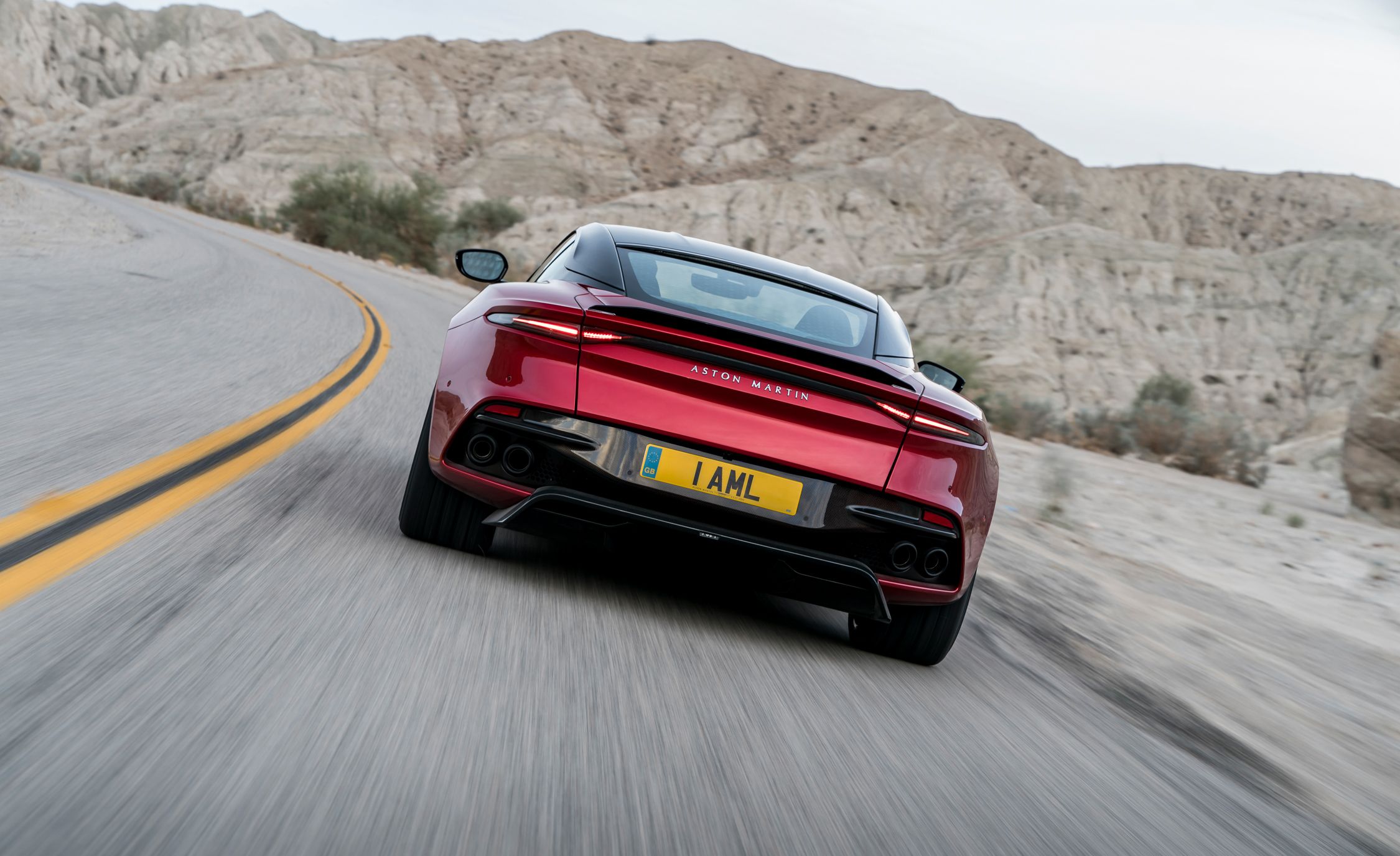 2019 aston martin dbs superleggera reviews | aston martin dbs
