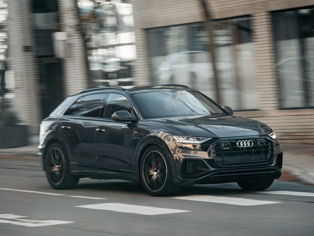 2019 audi q8