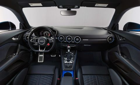 2019 Audi TT RS interior