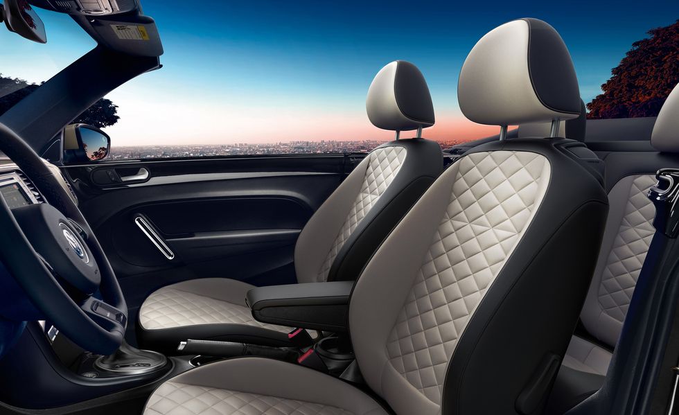 2019 Volkswagen Beetle Final Edition interior
