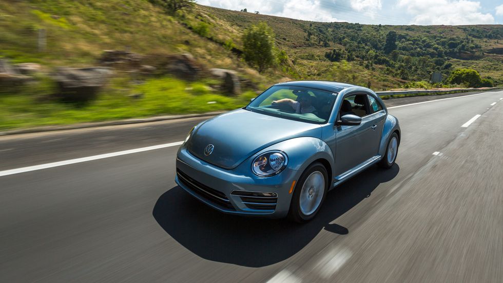 Last Third-Generation Volkswagen Beetle Rolls off Line