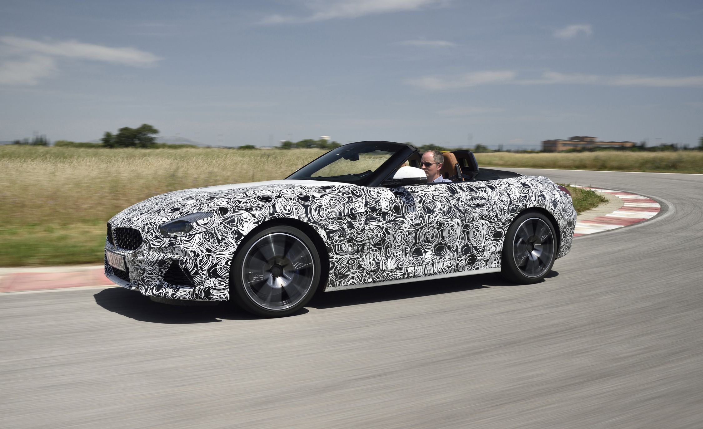 BMW Z4 Reviews | BMW Z4 Price, Photos, and Specs | Car and Driver