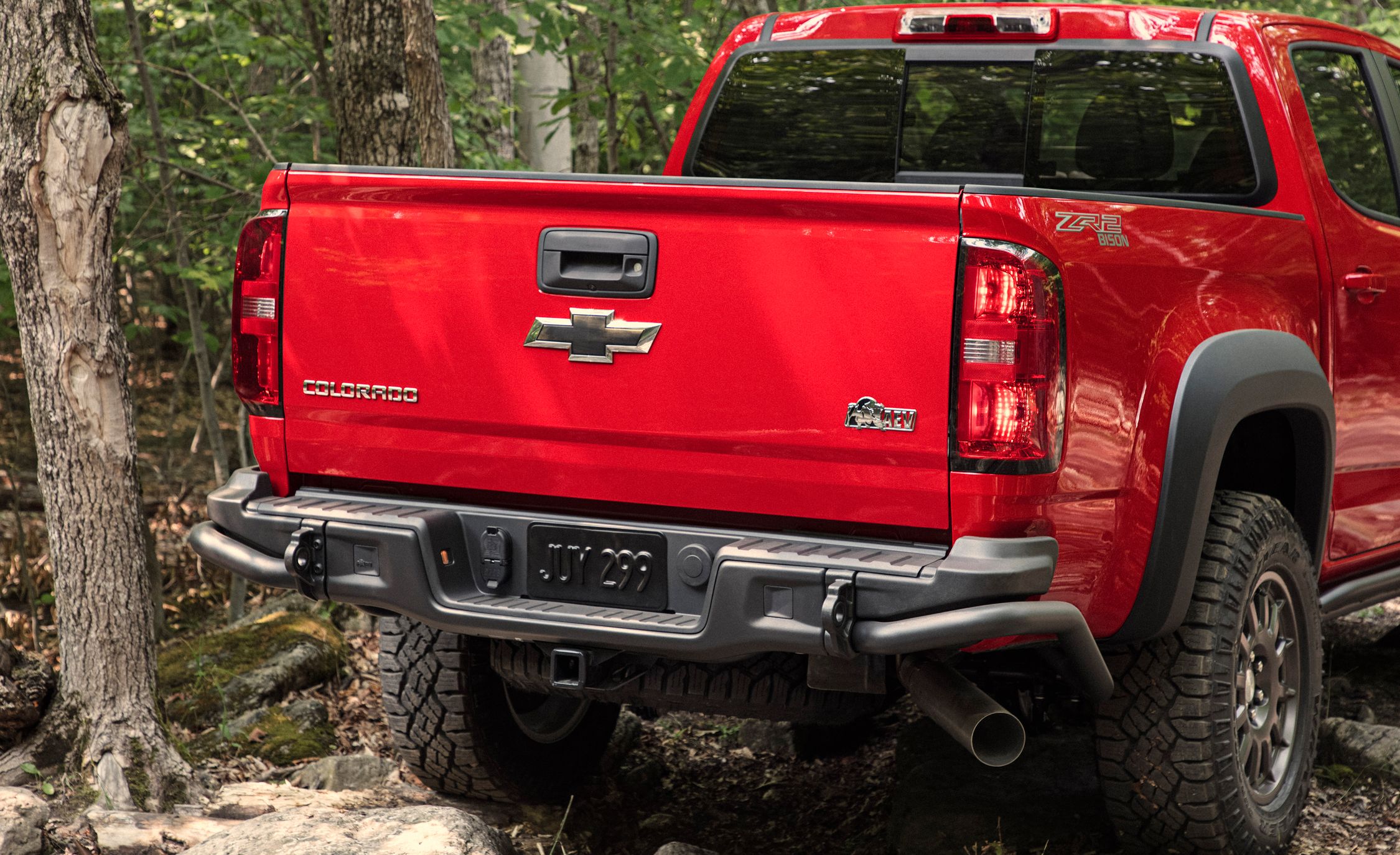 2019 Chevrolet Colorado Reviews Price Photos 2019 Chevrolet Colorado Reviews Price Photos And Specs Car Driver