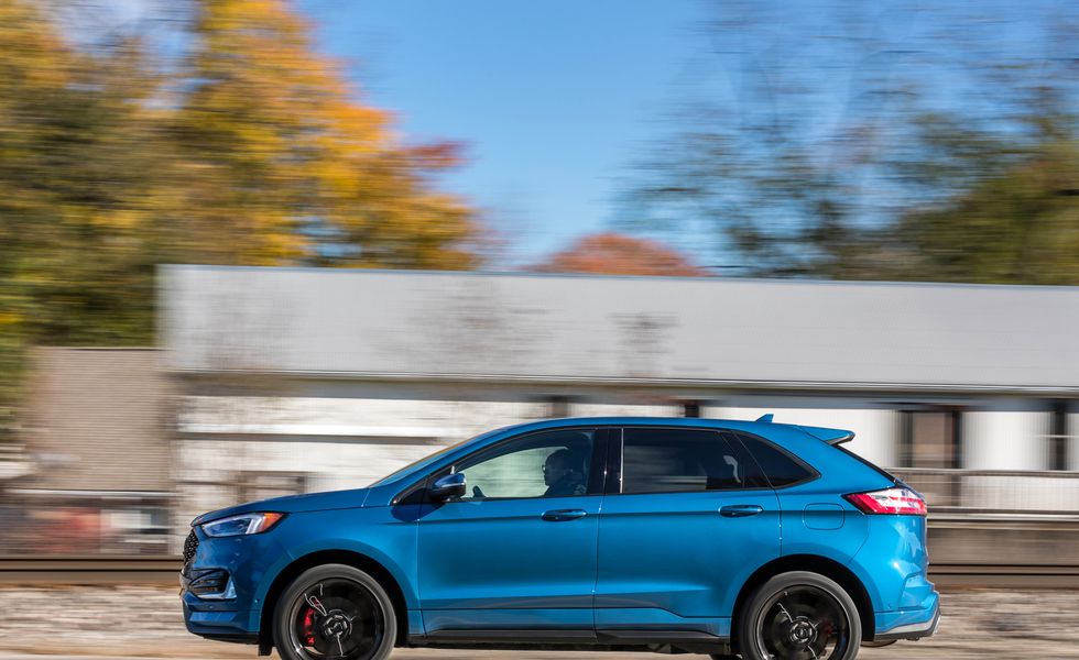 2019 Ford Edge ST unveiled - CarWale