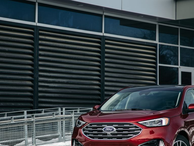 2023 Ford Edge Review, Pricing, and Specs