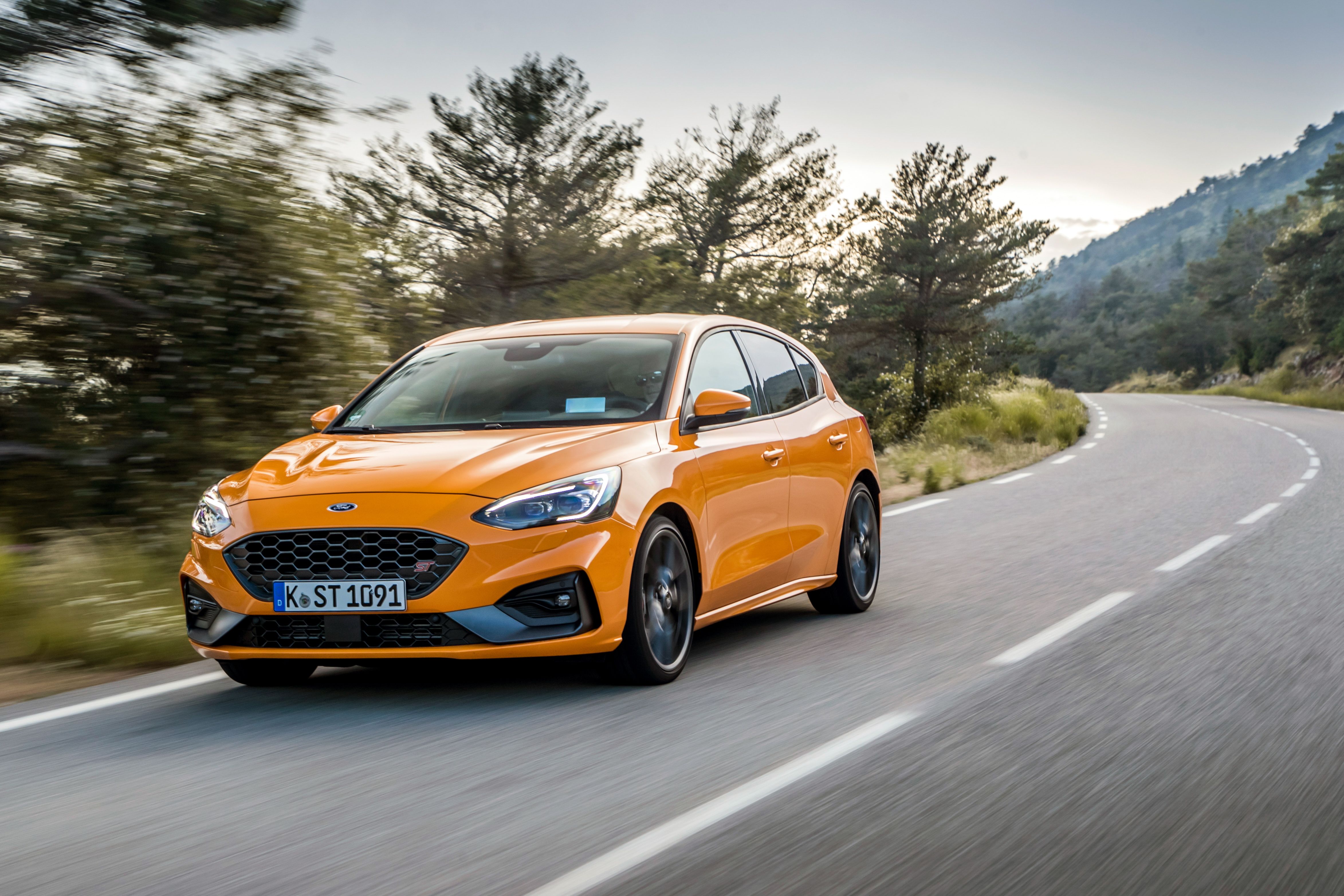 2019 Ford Focus ST Is a Brawny Front-Driver. Bring a Passport.