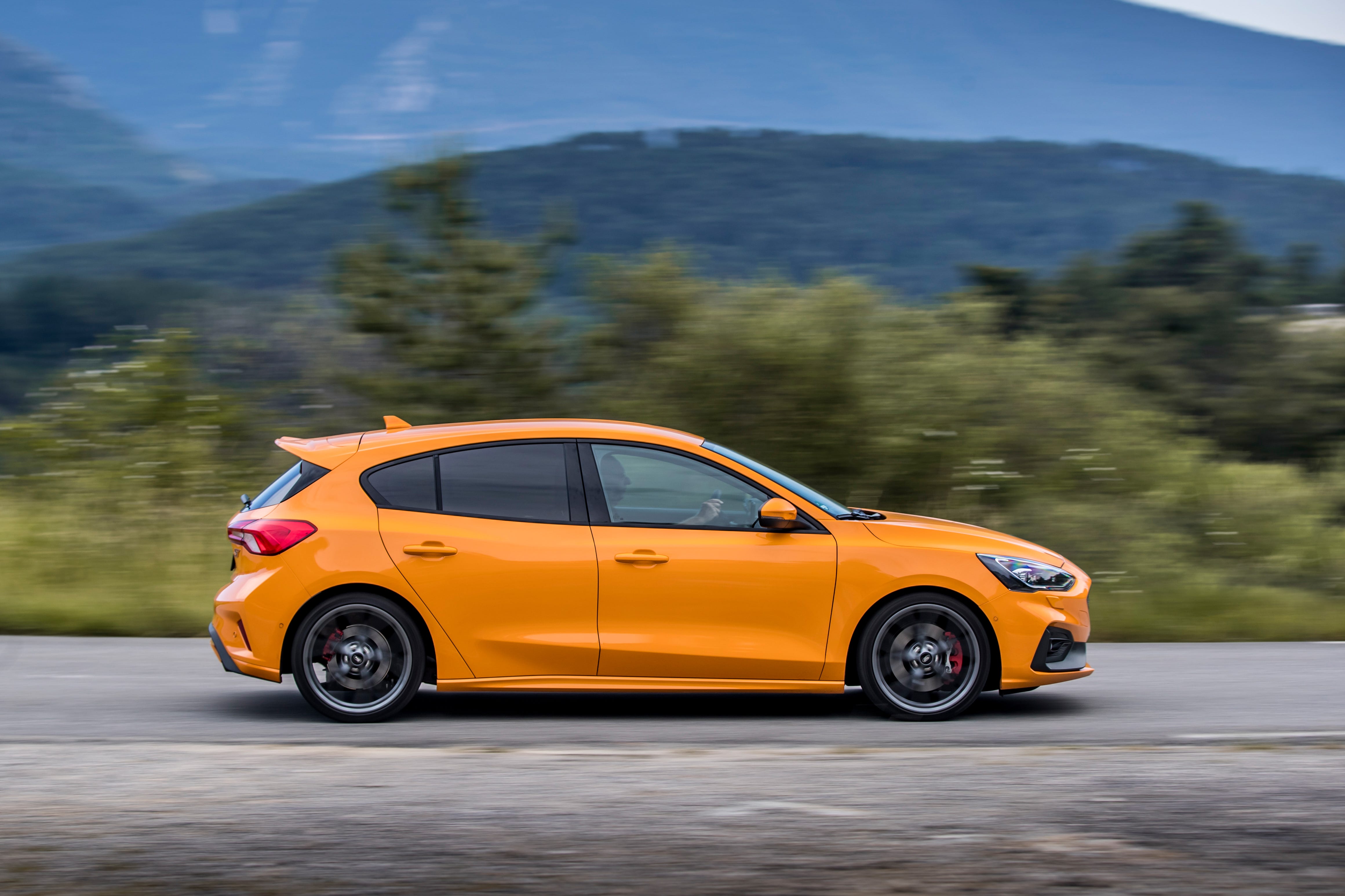 2019 Ford Focus ST Is a Brawny Front-Driver. Bring a Passport.