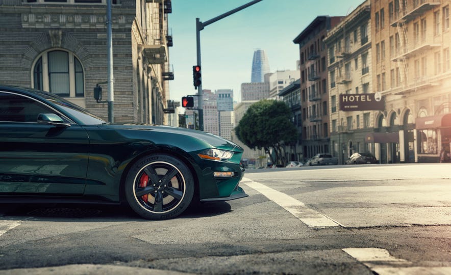 2019 Ford Mustang Bullitt - Slide 4