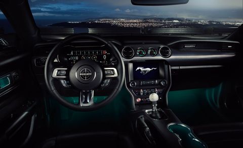 Land vehicle, Vehicle, Car, Steering wheel, Center console, Ford mustang, Audi, Supercar, Gear shift, 