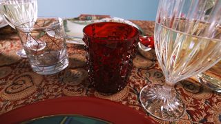Stemware, Glass, Drinkware, Wine glass, Drink, Tableware, Barware, Table, Champagne stemware, 