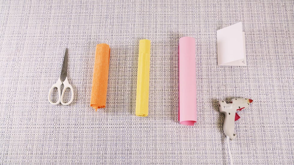 materiales para hacer rosas de papel