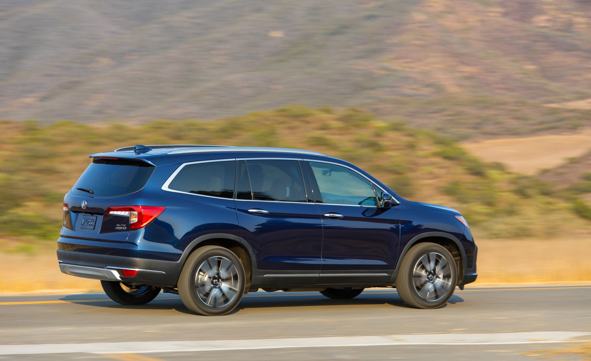 2019 Honda Pilot Reviews Honda Pilot Price Photos And Specs
