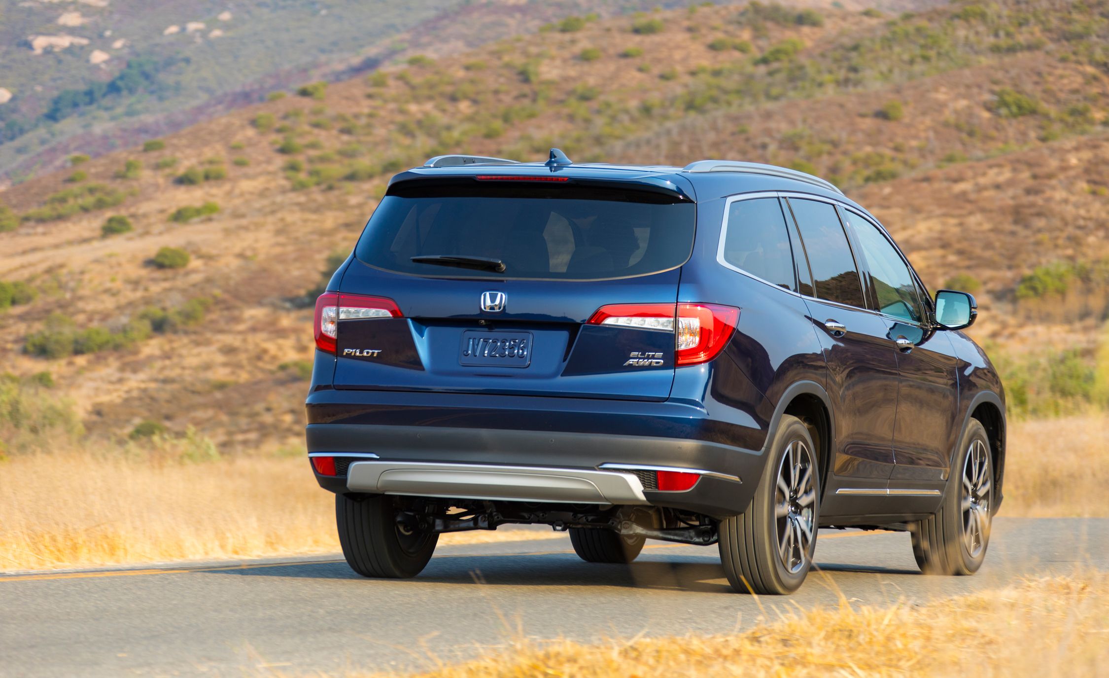 2019 Honda Pilot Reviews Price Photos And Specs 2019 Honda Pilot Reviews Price Photos And Specs Car Driver