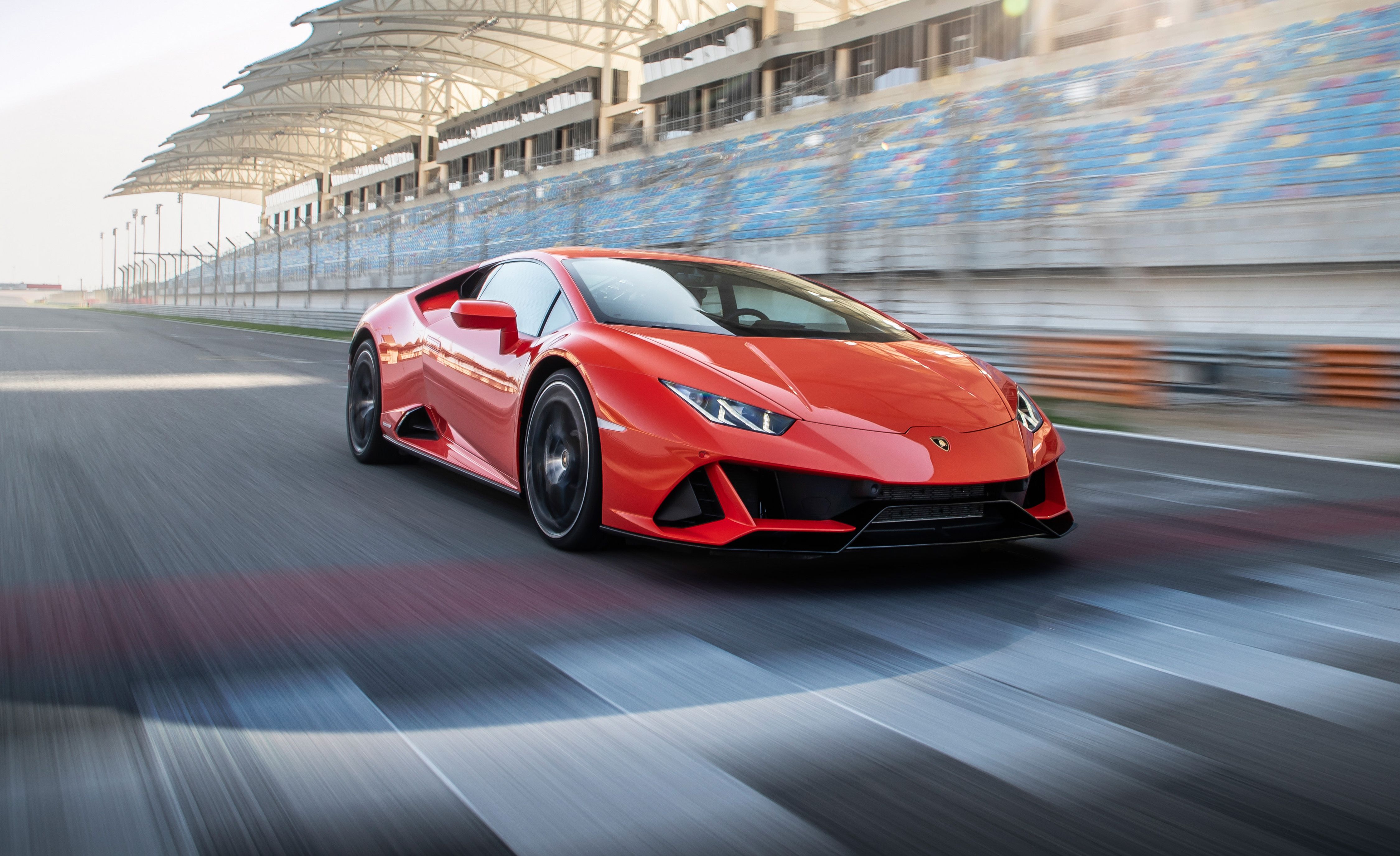 lamborghini huracan red