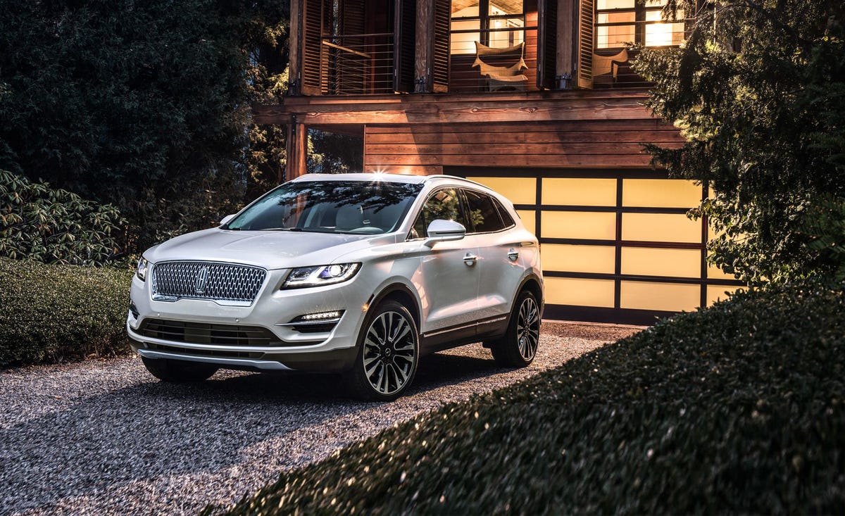 2019 Lincoln MKC Review, Pricing, and Specs