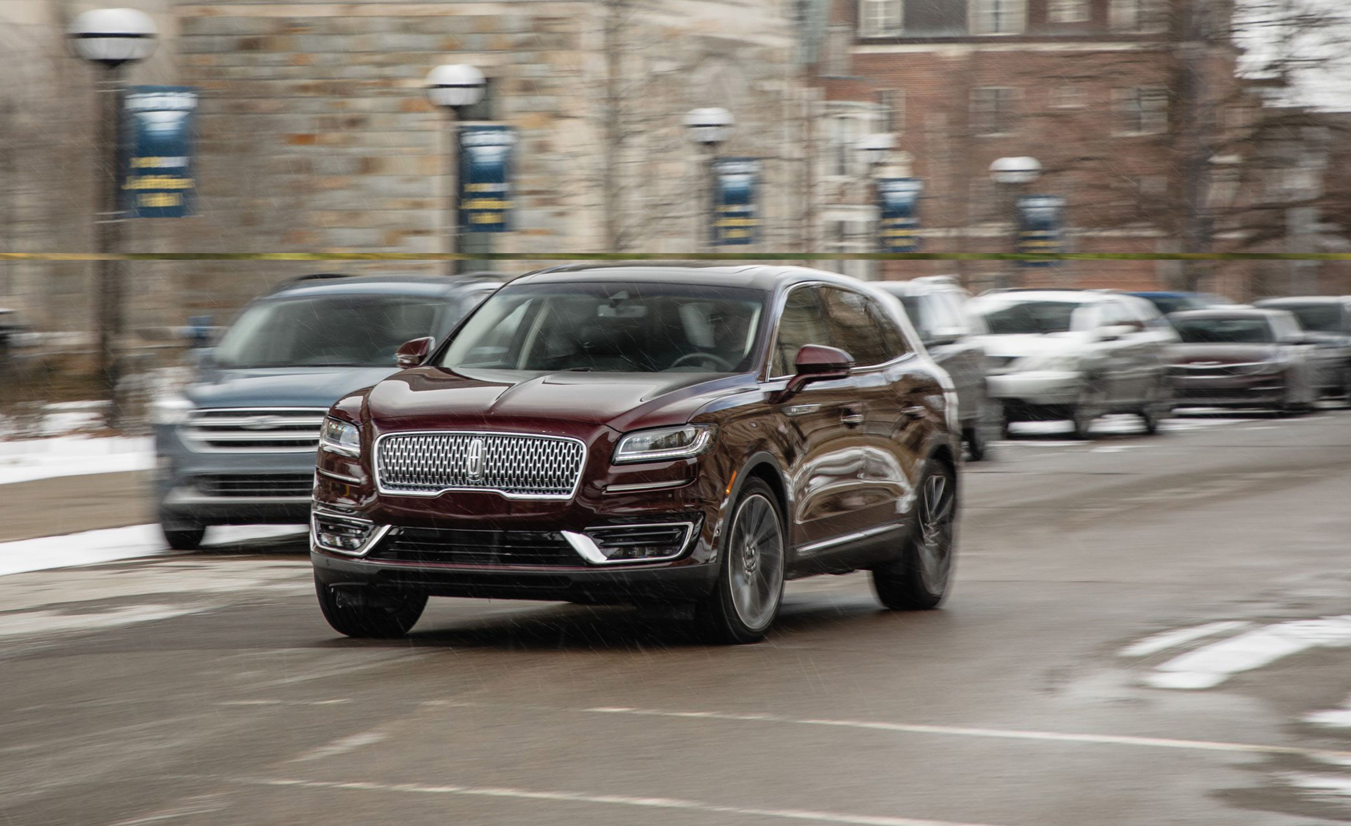 2019 Lincoln Nautilus Review Pricing and Specs