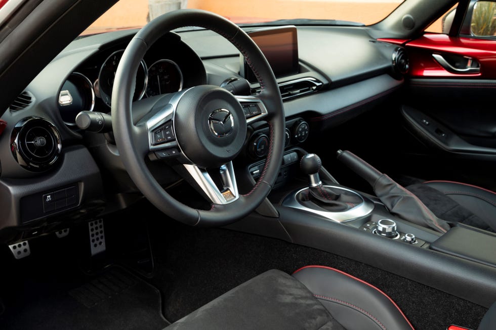 2024 Mazda Miata Specs, Features & Review - Complete Buyer's Guide