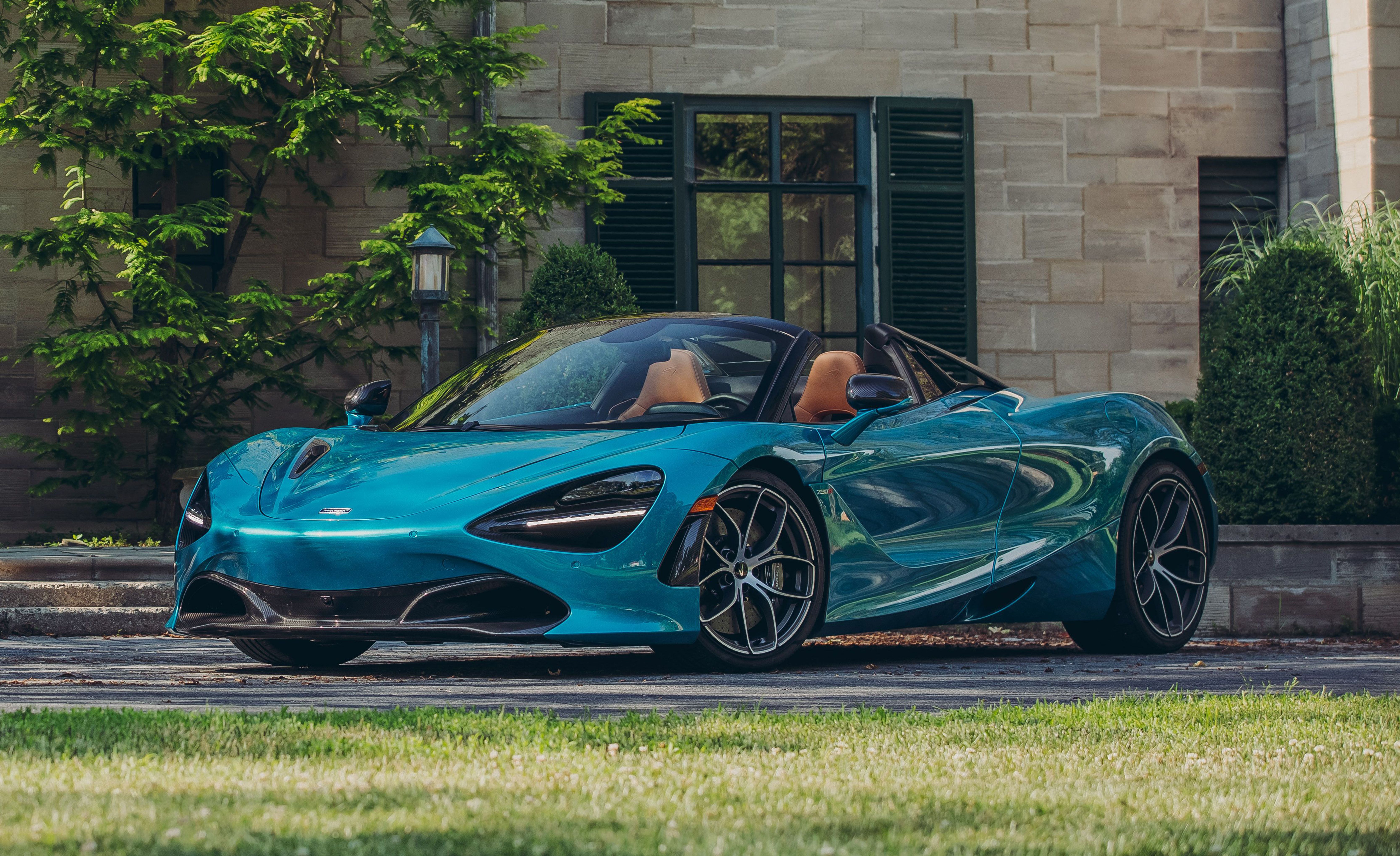 2022 McLaren 720S Review, Pricing, and Specs
