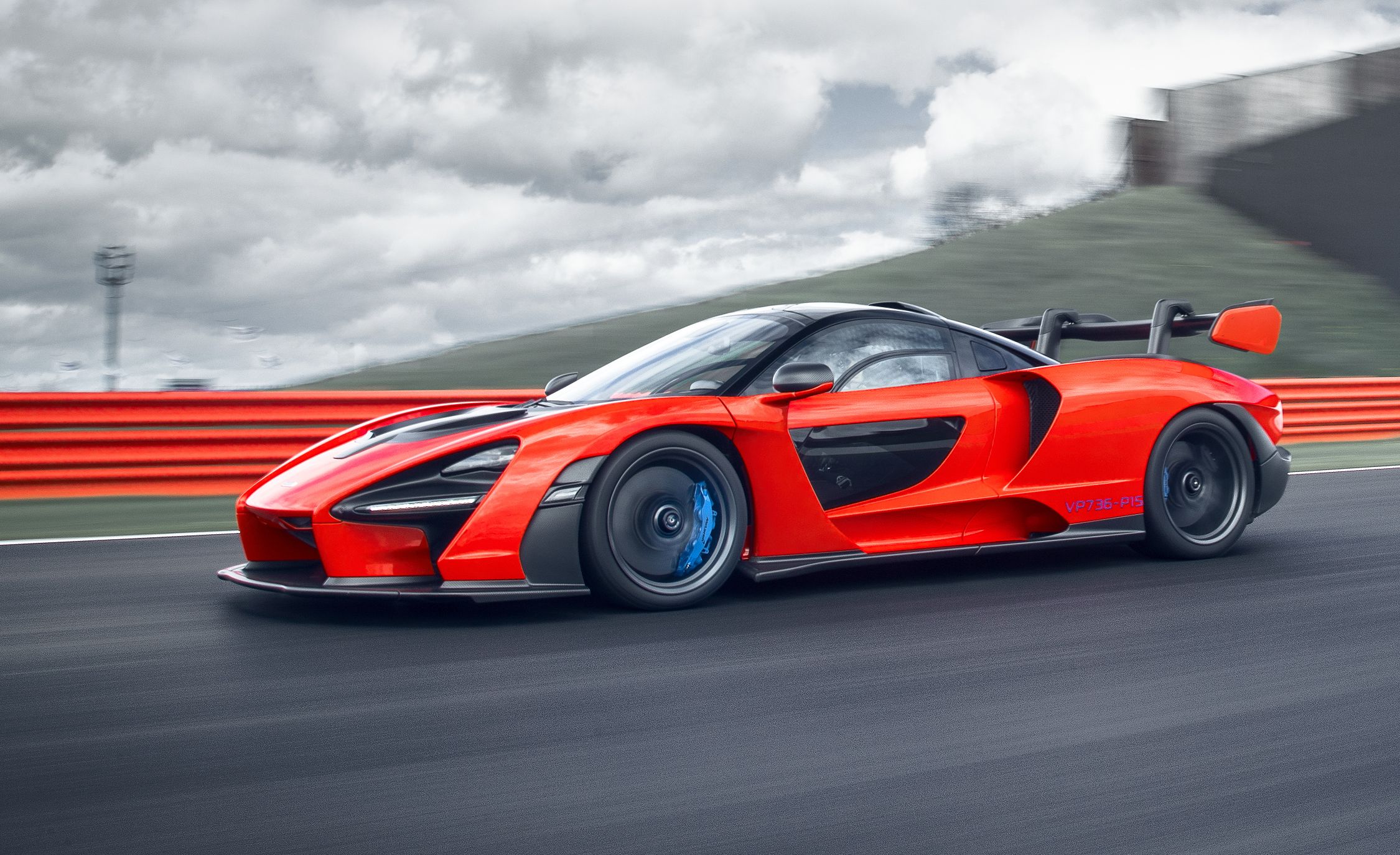 Автомобиль mclaren senna лего