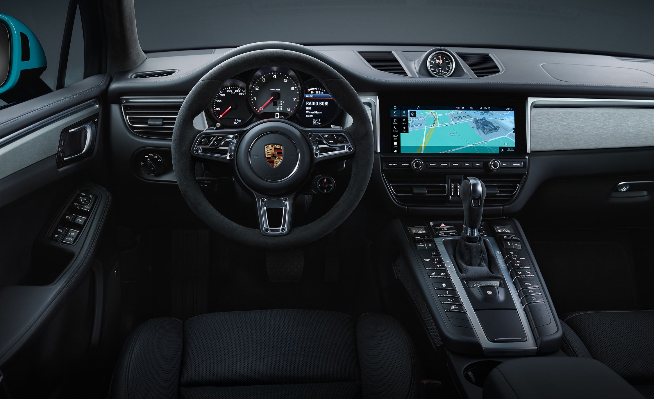 Porsche Launches 2019 Macan S With New 349HP V6 Engine