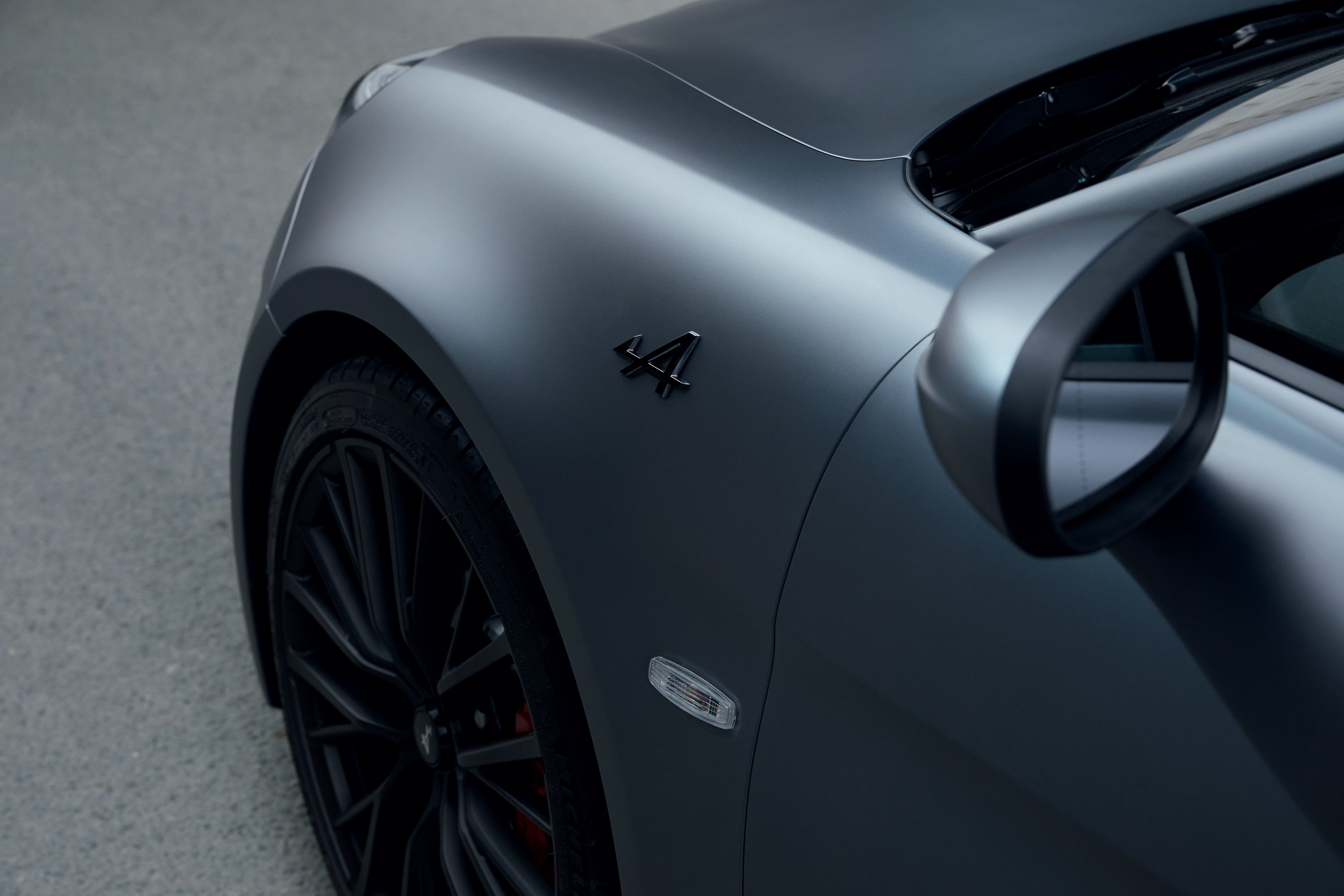 Alpine A110 Sports Car – New A110S Performance Version