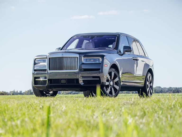 2019 Rolls-Royce Cullinan Review, Pricing, and Specs