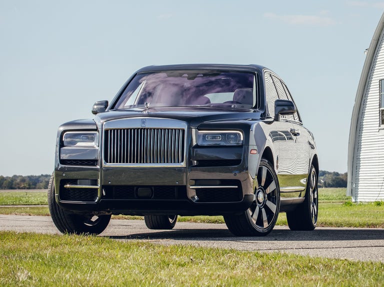 Rolls-Royce reveals Cullinan SUV at a price of $325,000