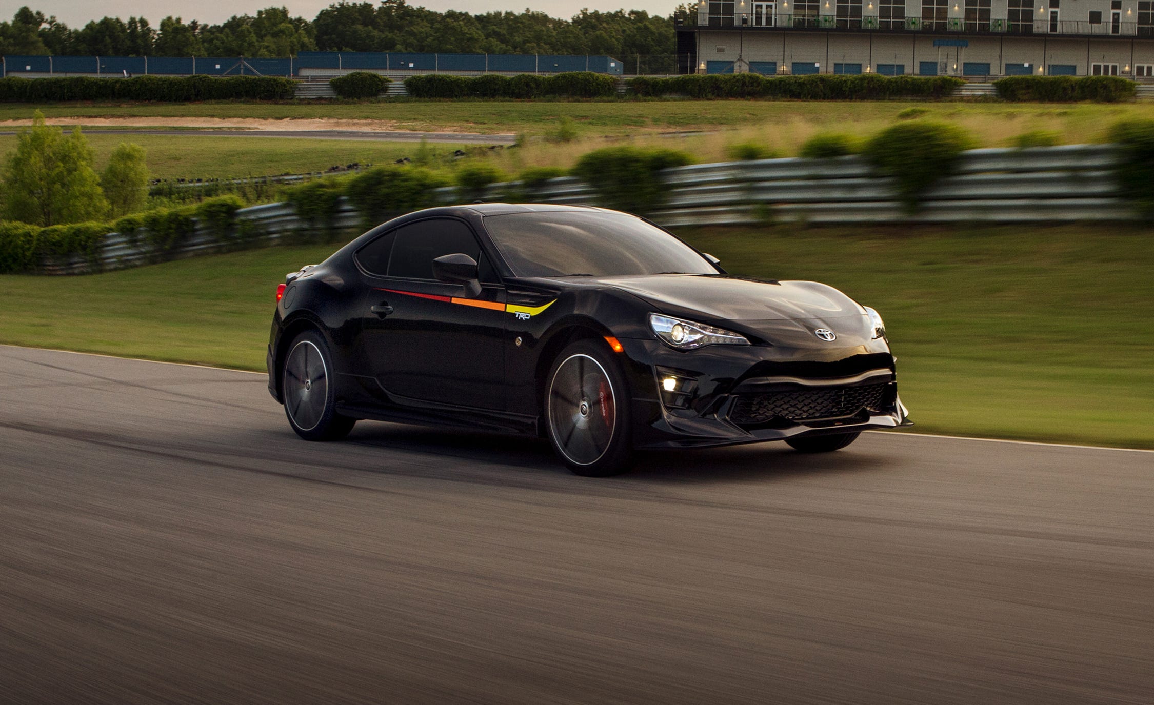Toyota 86 TRD Special Edition: Perpaduan Gaya dan Performa yang Memikat