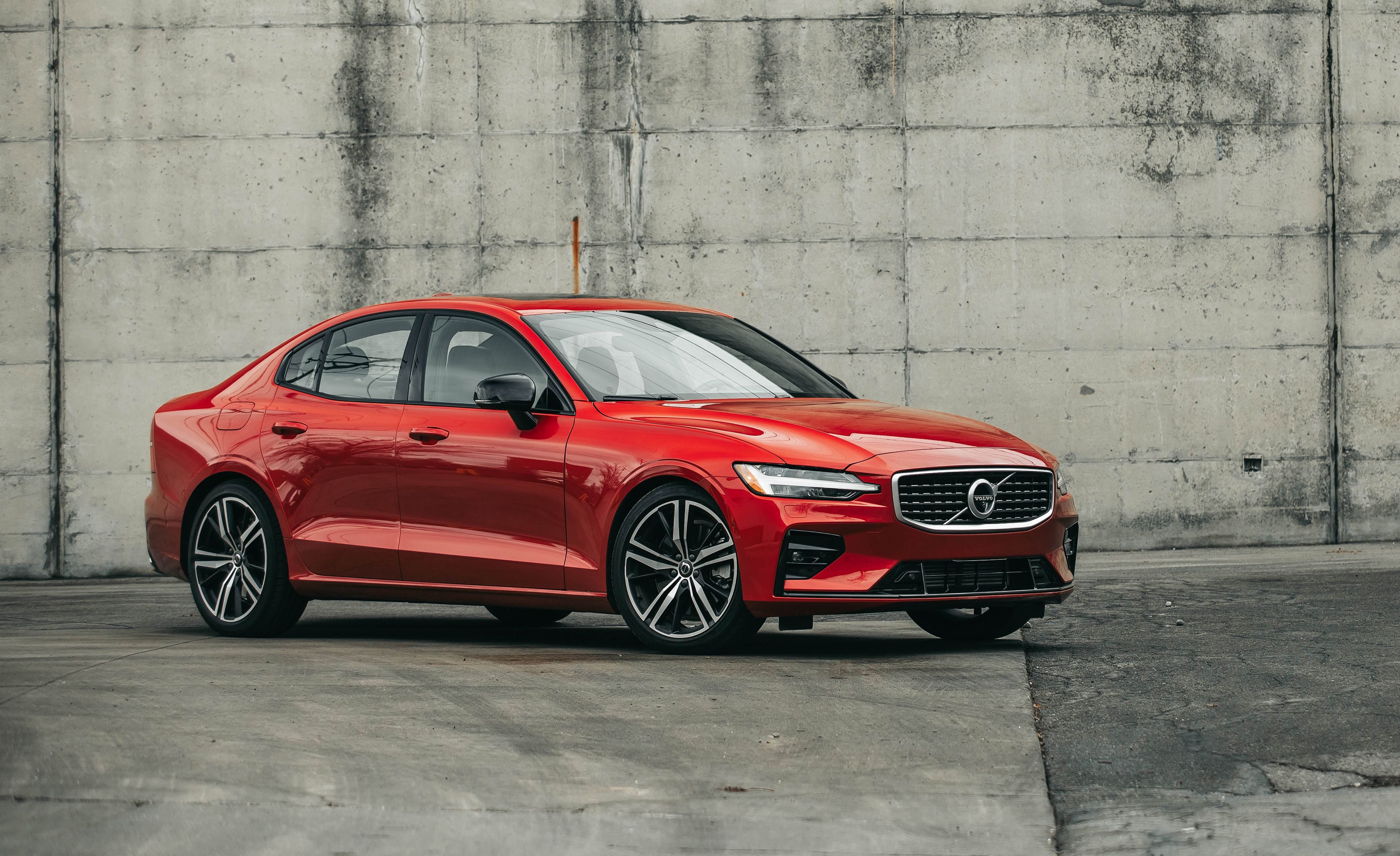 2019 Volvo S60 Reviews Volvo S60 Price Photos And Specs Car And Free