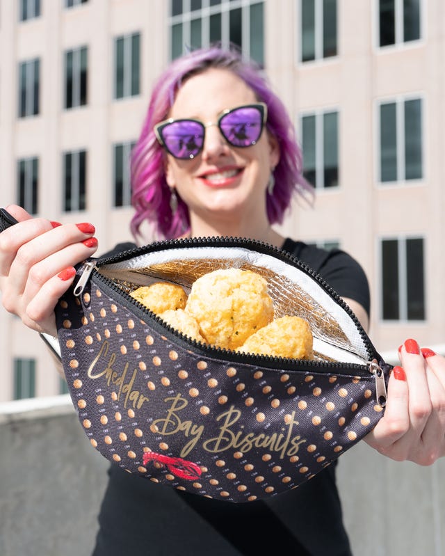 Eyewear, Food, Dish, Pink, Cuisine, Sunglasses, Junk food, Glasses, Eating, Hand, 