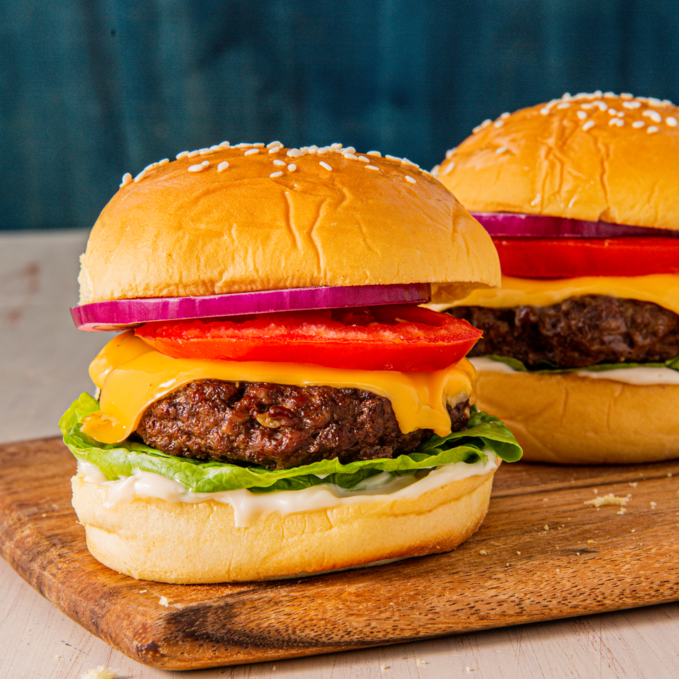 air fryer cheeseburger