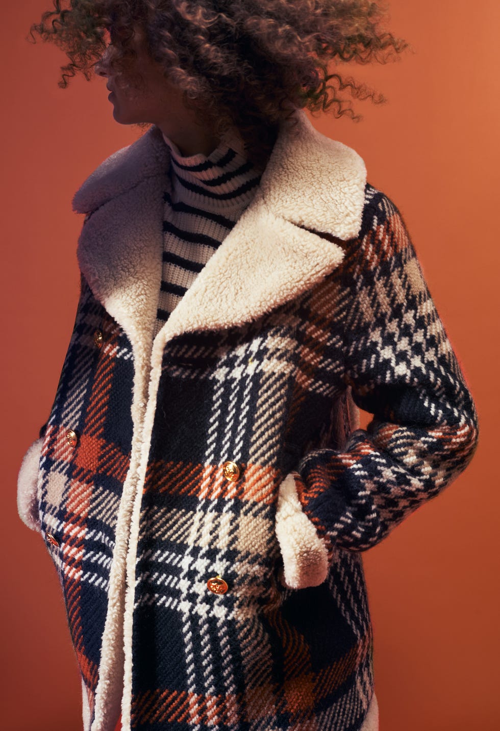 Clothing, Woolen, Plaid, Tartan, Pattern, Outerwear, Wool, Design, Textile, Fur, 