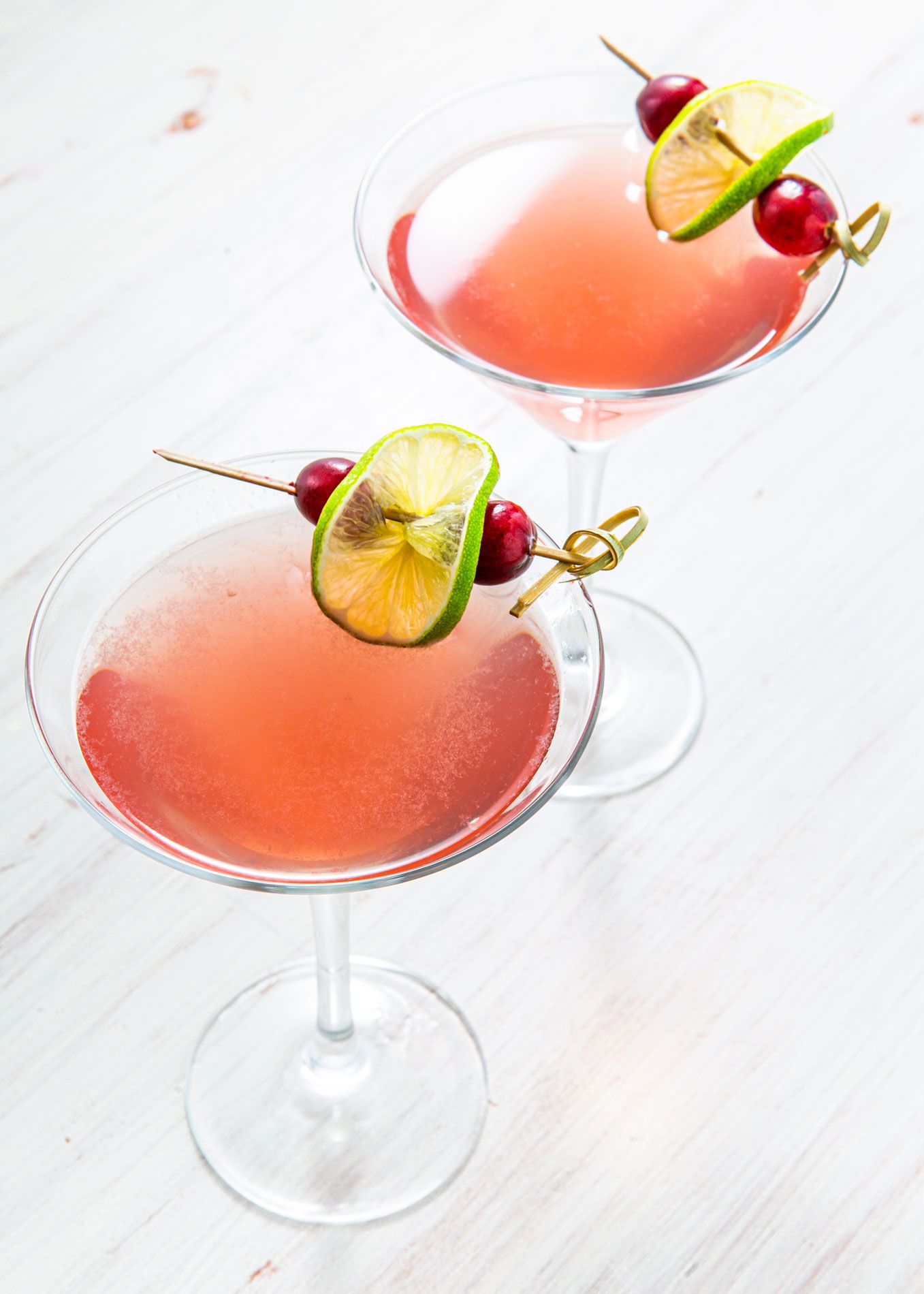 10 Easy Cocktails To Make At Home 