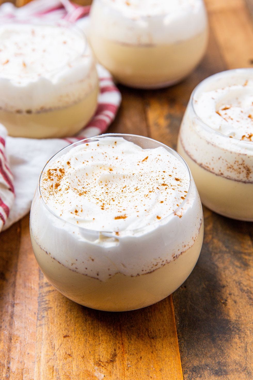14 Easy Eggnog Dessert Recipes - BestEggnog Dessert Ideas