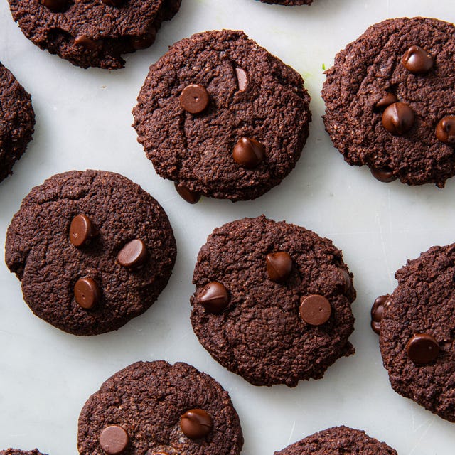 Food, Cookies and crackers, Dish, Snack, Baking, Dessert, Chocolate brownie, Cuisine, Cookie, Chocolate, 