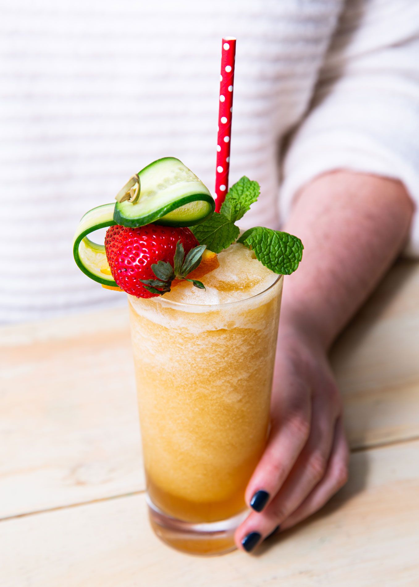 Alcoholic Drinks – BEST Vodka Spiked Berry Lemonade Recipe – Easy