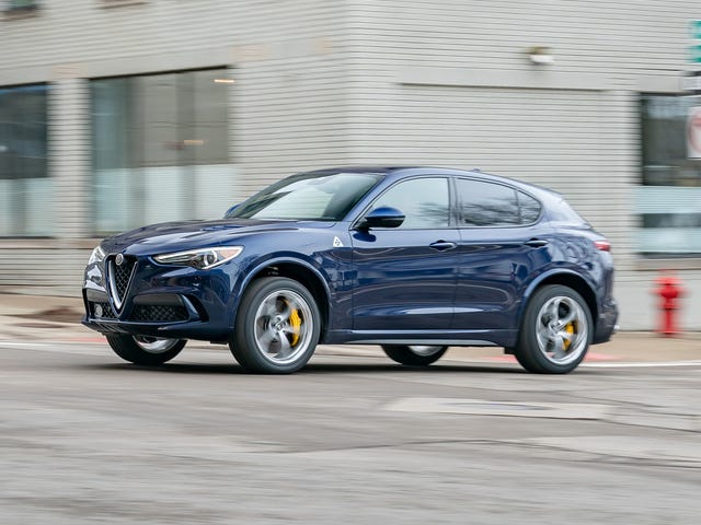 2023 alfa romeo stelvio quadrifoglio exterior