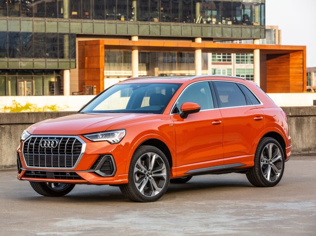 2023 audi q3 front 