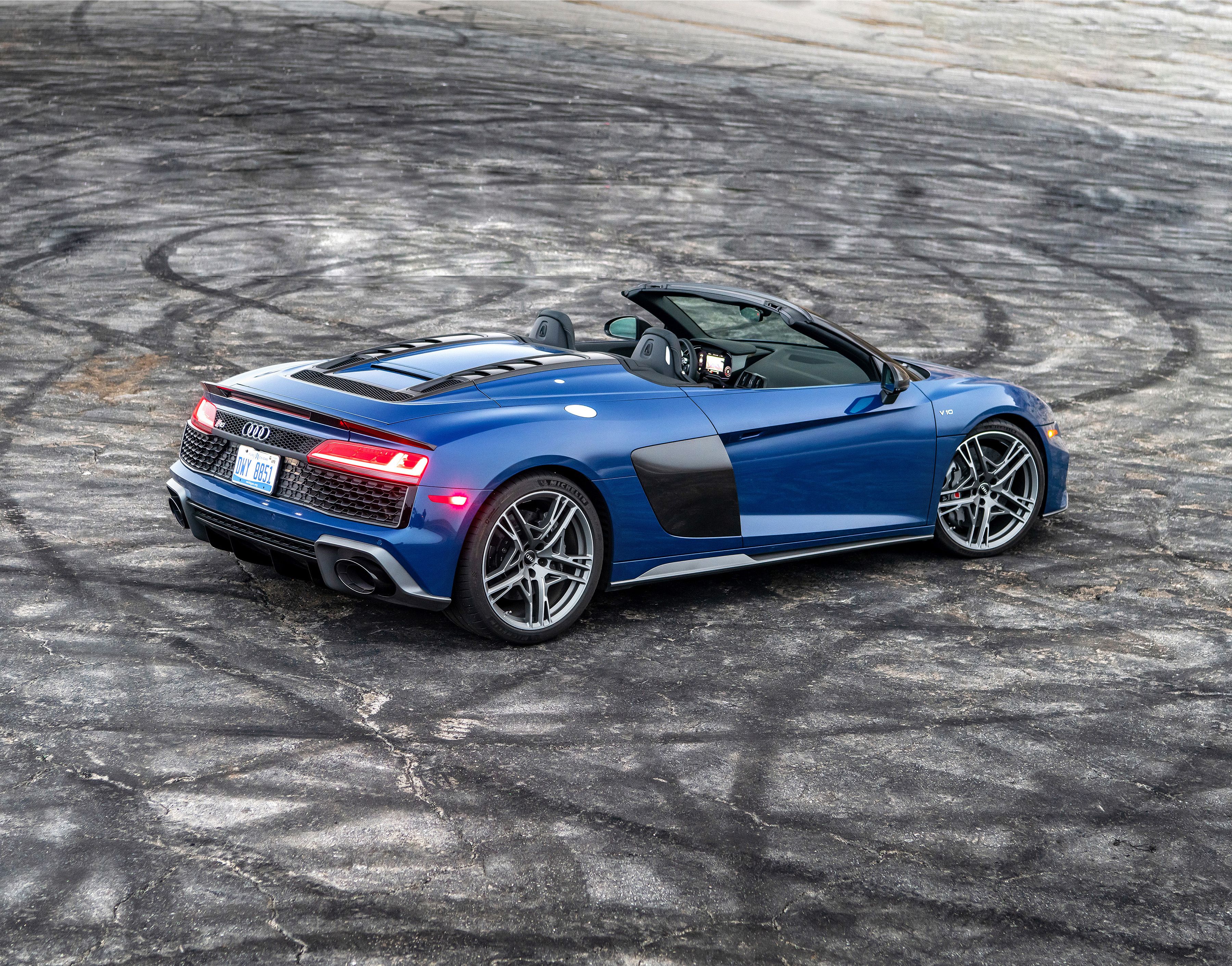 Reception solnedgang Caroline 2020 Audi R8 Spyder Was Made to Chase Sunsets
