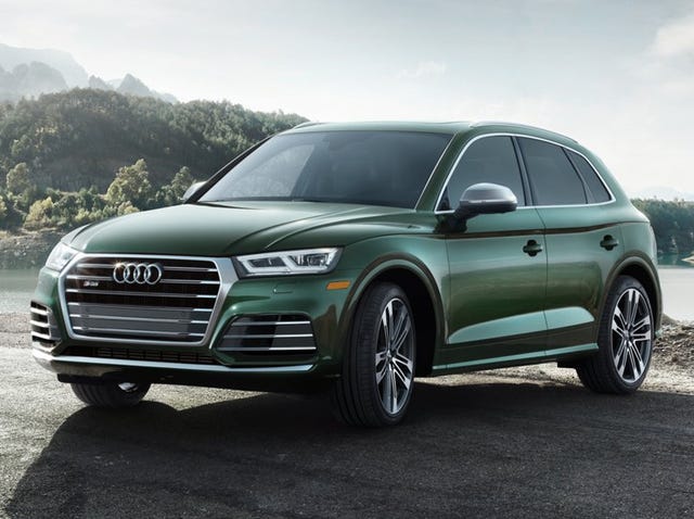 2020 audi sq5 front